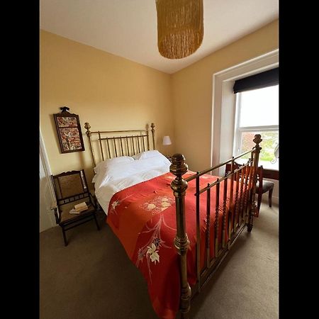 Unique Townhouse With Large Garden Down To The Sea Villa Killough Eksteriør bilde